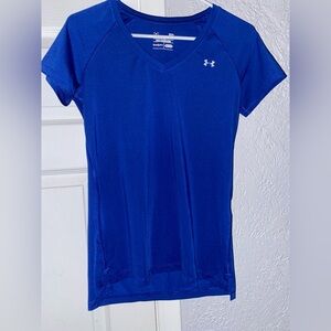 Under Armour Women's Royal Blue V-Neck Tee